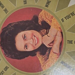 Loretta Lynn's Greatest Hits Vinyl Record Album 1968 MCA Early  Country Hits